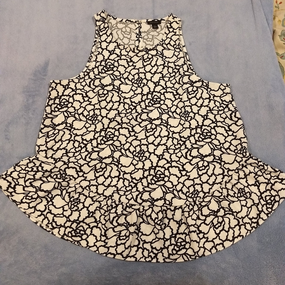 Ann Taylor Floral Swing Top